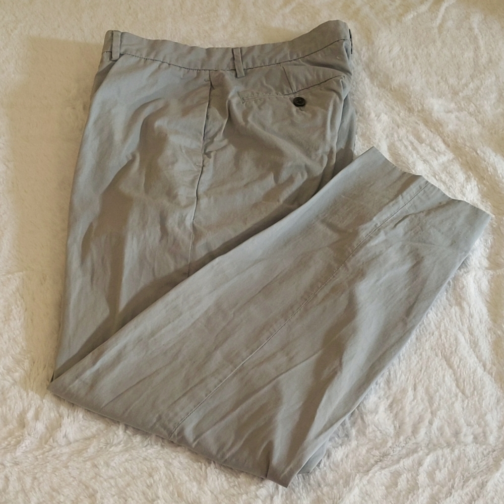 Club Monaco| Grey Buttoned Up Pants With 3 Pockets